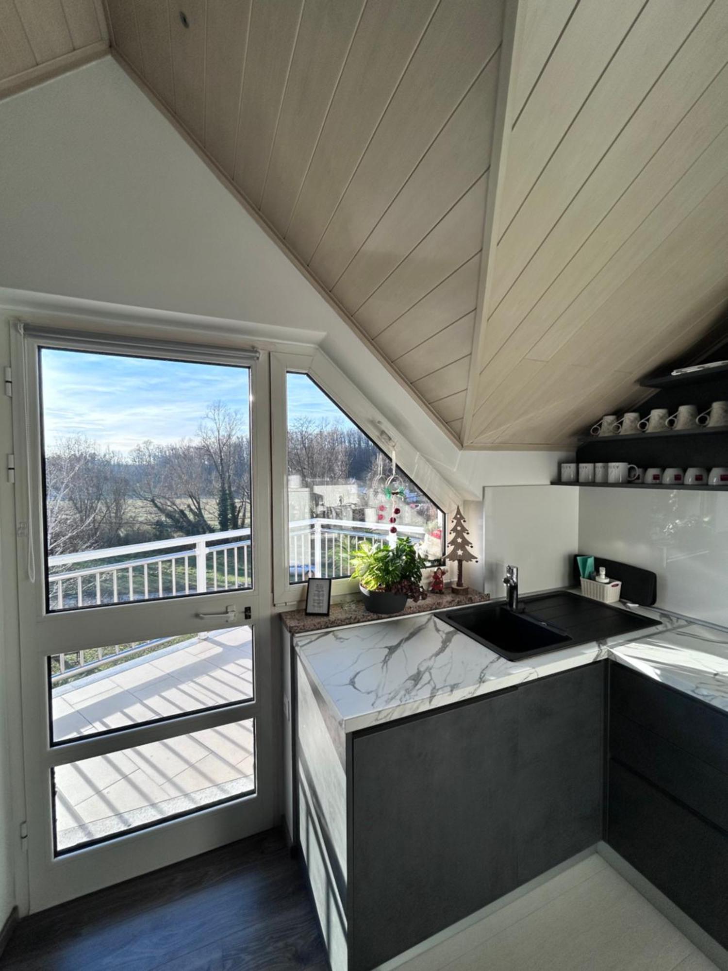 Astarea - Luxe Penthouse In Nature - Jacuzzi - Free Private Parking - Terrace & Balcony - Peace Zagreb Exterior photo